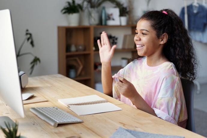 Tecnología al servicio del apoyo escolar durante el COVID