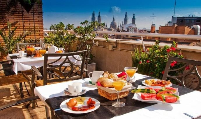 ApartHotel 'Los Girasoles' en el centro de Zaragoza