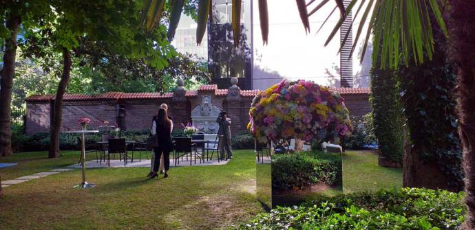  Jardín con flores colombiana