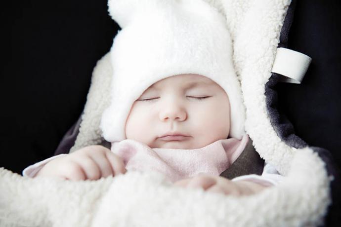 Saco para dormir al bebé: todo lo que necesitas saber