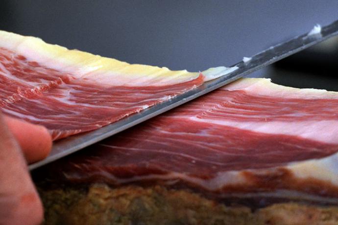 Aromas intensos y sabores auténticos en la cata jamonera