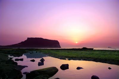 AMANECER EN Seongsan Ilchubong