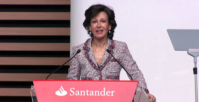 Ana Botín dirige el Banco Santander