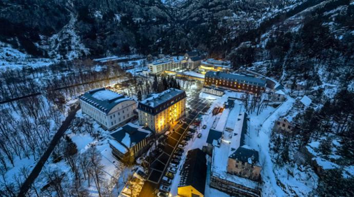 El refugio invernal del Pirineo: cuando las montañas susurran historias de bienestar