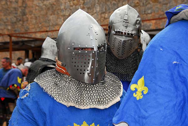 El Castillo de Belmonte revive la Edad Media con el IX Torneo Nacional de Combate Medieval