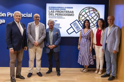 Iñaki Gabilondo y Sami Naïr abren el XII Congreso Internacional de Periodismo Manuel Alcántara sobre las fronteras del periodismo en la era de la IA