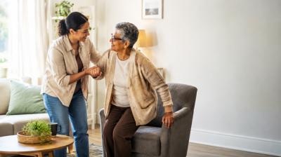Envejecer en casa cambia las reglas del cuidado