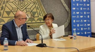 Andrés García Cerdán, ganador del Premio Internacional de Poesía Generación del 27 de la Diputación por 'El gran amor'