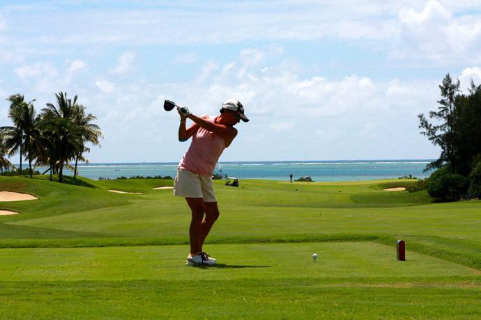Jugar al golf aumenta la esperanza de vida