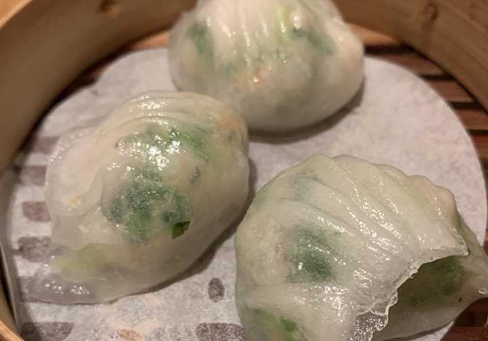 Dim sum de bok choy y grambas en el Dim Sum Bar (T.Aguiar)