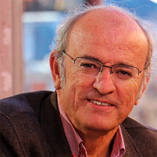Pedro Corral, Autor Del Ensayo “Cómicos En Guerra”, Sobre Sus Vivencias Dramáticas Y Cómicas