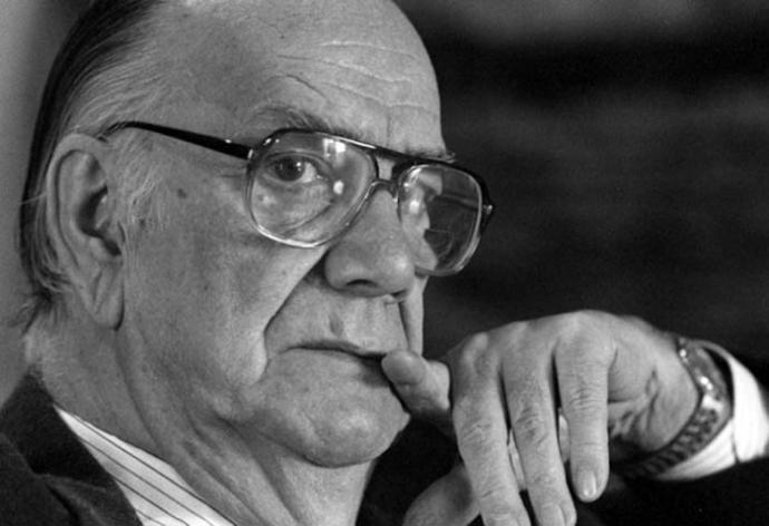 Camilo Cela Conde: 'Los cuentos carpetovetónicos de CJC -mi padre- son en mi opinión, la esencia misma de su literatura'