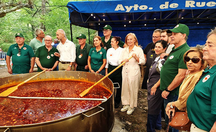Cuarenta y dos participantes en el Campeonato Nacional “desTAPA las legumbres”, que se desarrolló en Valladolid