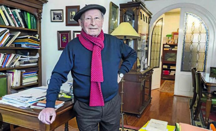 Zacarías Puente presenta su nuevo libro “Late un corazón bajo la sotana”
