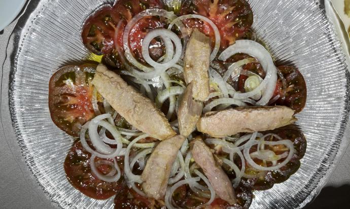 El Espigón: El Corazón de la Lonja Andaluza Late en Madrid