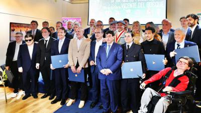 Premia a la Cofradía Gastronómica del Cocido Madrileño por su Dedicación y Compromiso