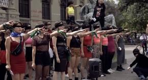 «Un violador en tu camino»: La performance feminista chilena que se viraliza
