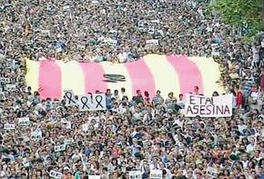 20 años de Miguel Ángel Blanco: del desborde ciudadano contra la violencia de ETA a la pugna política por los homenajes