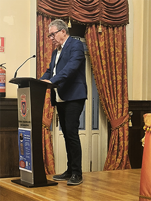 Manuel Juliá, periodista, escritor y poeta