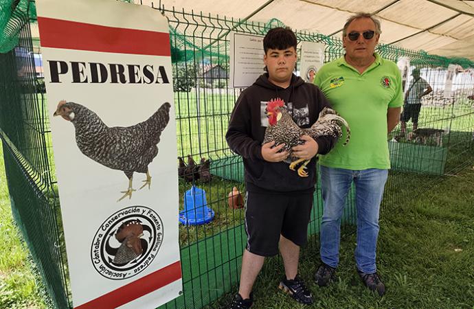 Miembros AsocGallina Pedresa