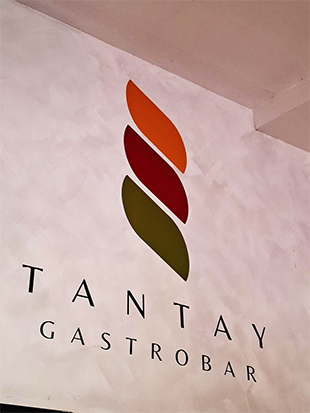 Del centro a m unicipios residenciales : el auge de la gastronomía peruana en la Comunidad de Madrid