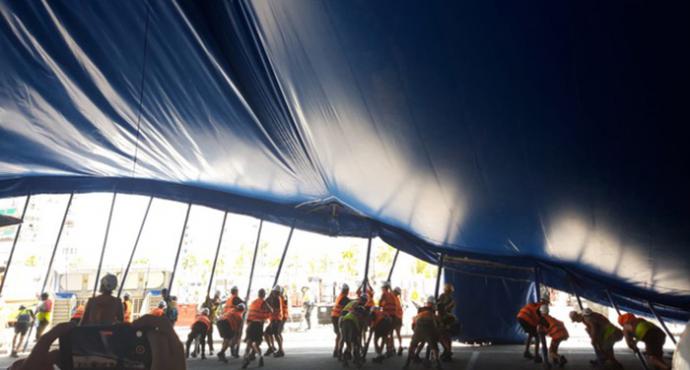 La Gran Carpa de KURIOS – Gabinete de Curiosidades ya se alza en Alicante ante la llegada del espectáculo
