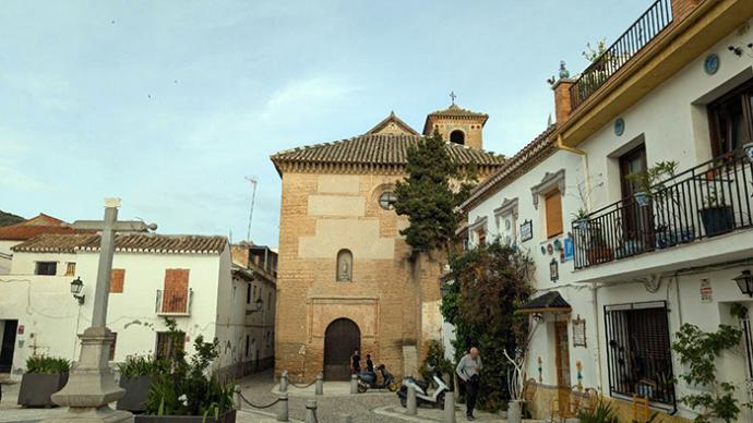 El típico barrio dell Albahicin, de calles estrechas y origen árabe.
