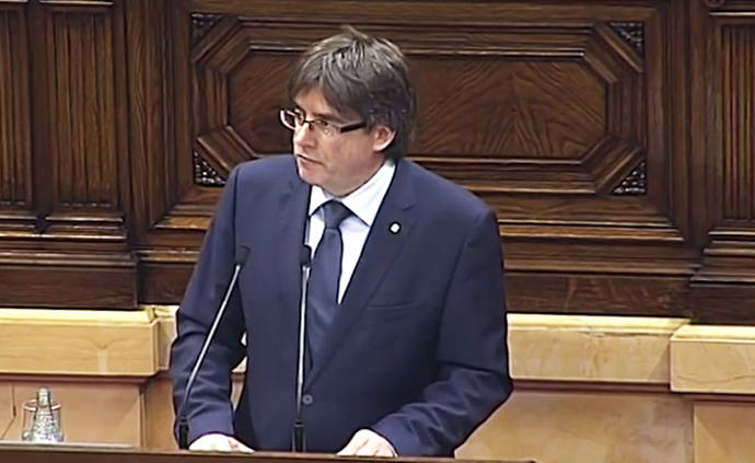 Puigdemont promete que habrá urnas y censo para el referéndum sin aclarar cómo