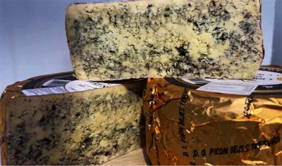 El queso azul mejor valorado del mundo se elabora en la comarca cántabra de Liébana