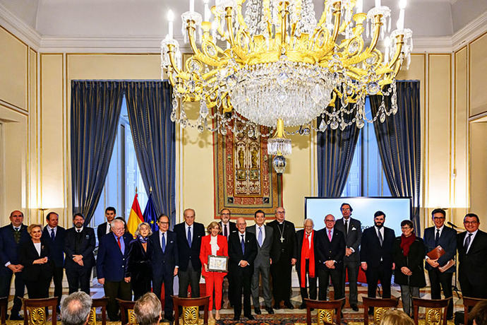 'Foto de Familia·' de los asistentes al Acto