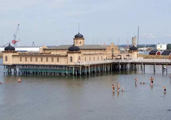 Casa de baños en el puerto de Varberg. Foto: Ignacio Vasallo 