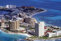 El turismo en México recuperará su posición en  2010. En la imagen, una vista de Cancún

