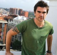 Juanes (en imagen de archivo), molesto por el uso de una de sus canciones en la campaña política de Sebastián Piñera