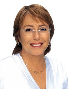 La carismática, simpática y popular presidenta de Chile Michelle Bachelet, permanece sola y de momento, no tiene planes para “su vida sentimental”

