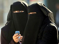 Llevar “burka” en público en Francia podrá ser multado con 750 euros