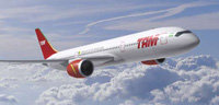 TAM, línea aérea brasileña, mejor aerolínea de América, según lectores de Global Traveler