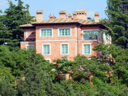 Fachada restaurante 'Los Cedros'