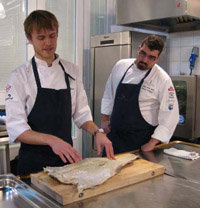 Geir Skeie (i) ha compartido con Rodríguez su experiencia con pescados noruegos como el Pez Balder