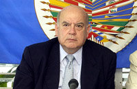 Insulza ve debilitarse sus posibilidades de reelección como secretario general de la OEA

