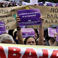 Protestas en Colombia contra Uribe


