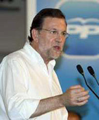 Rajoy (PP) aventaja claramente en intención de voto a ZP (PSOE)