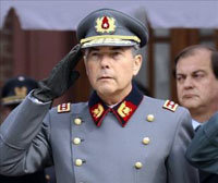Comandante en Jefe del Ejército de Chile, general  Óscar Izurieta


