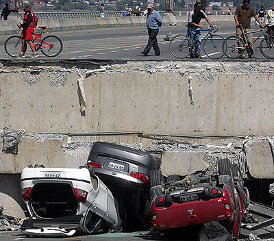 El 'Puente Viejo' de Bio Bio quedó completamente destruido 