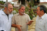 Lula, visitando a los  hermanos Castro el día en que murió Zapata. 

