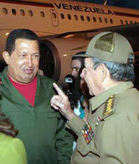 Hugo Chávez con Raúl Castro en su reciente visita a la Habana