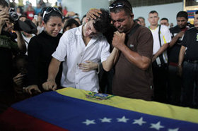 Sus seguidores le despidieron emocionados
