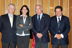 De (i) a (d) Guillermo Correa, pdte. ACHET; Jacqueline Plass, directora SERNATUR, Enrique Meyer, secretario Turismo Argentina; y José Miguel Soto-Luque, director ejecutivo de Interexpo.  