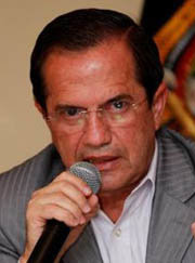 Canciller, Ricardo Patiño