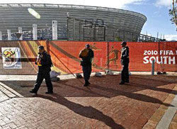 En Sudáfrica todo está preparado para el inicio del Mundial, excepto la seguridad