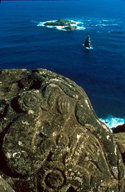 Un petroglifo en la aldea ceremonial de Orongo en Isla de Pascua